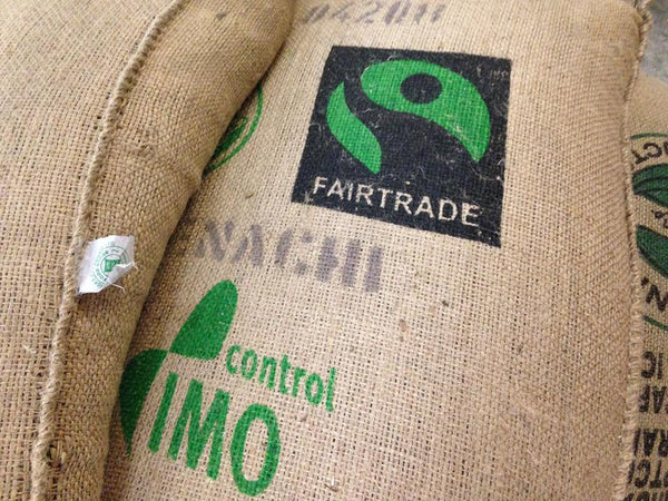 Buy Coffee | Peru Cafe Femenino | Organic Single Origin | Red Rock Roasters